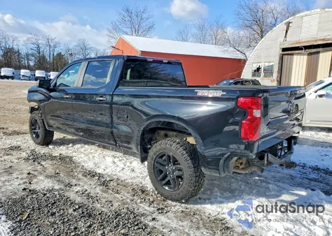 2022 Chevrolet Silverado K1500 Trail Boss Custom z USA, uszkodzony, nr VIN 3GCPDCED8NG662525
